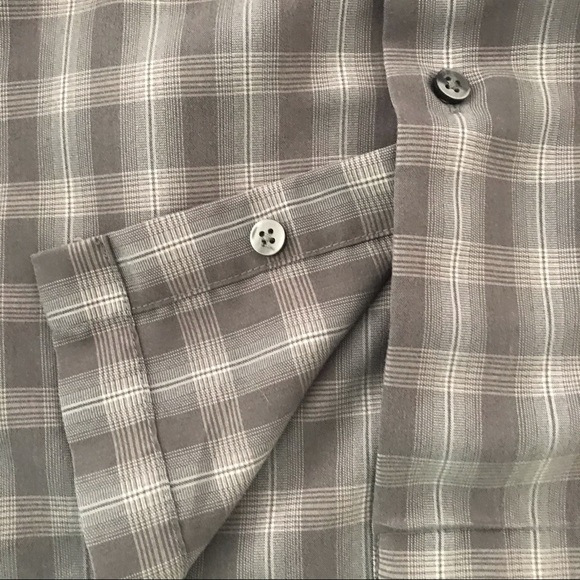 Van Heusen Shirt~Button Down - Picture 7 of 10